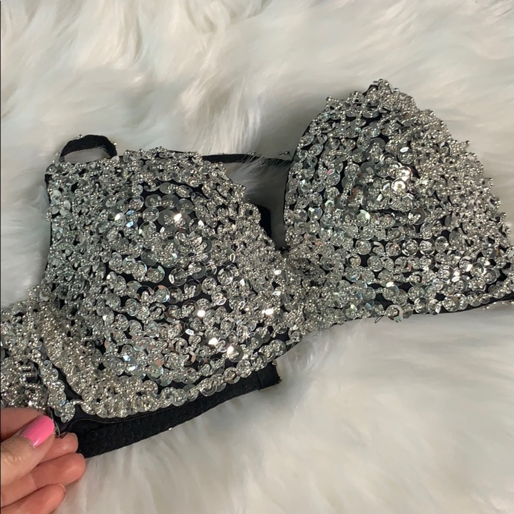 Gorgeous sequence bustier! - Picture 11 of 14